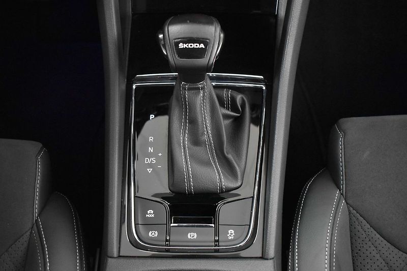 Škoda Kodiaq 2.0 TDI SPORTLINE*TAŽNÉ*ČR 1.M - fotka 26 z 49