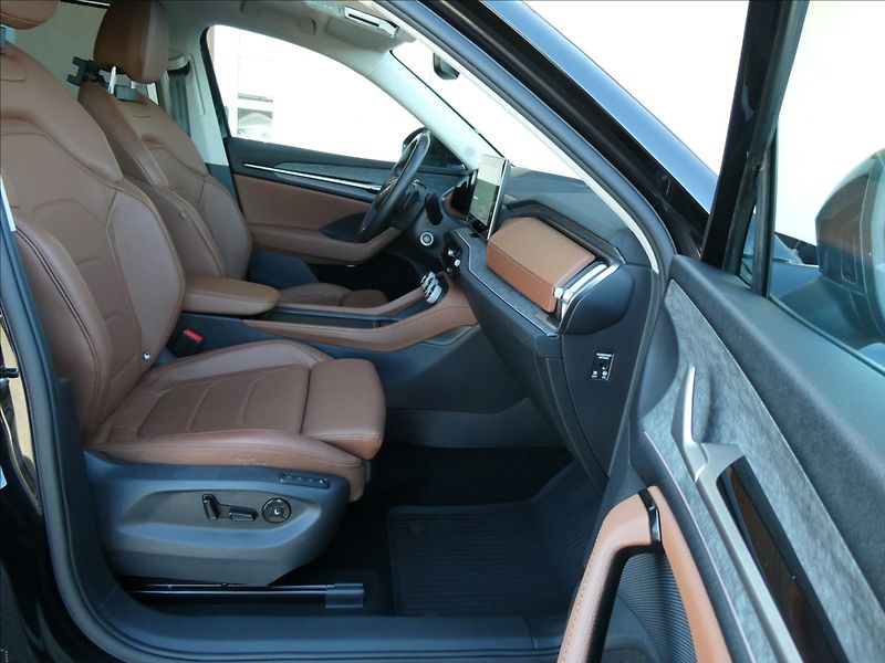 Škoda Kodiaq 2,0 TDI 142kW Excl. Selection - fotka 23 z 47