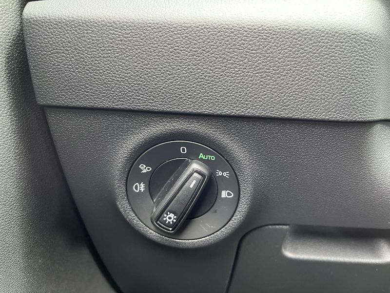 Škoda Karoq SPORTLINE 1.5 A7F 110kW - fotka 19 z 24