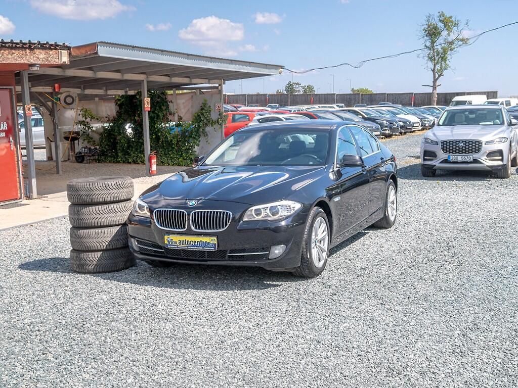 BMW Řada 5 2.0D 135KW mat – NOVÉ V ČR