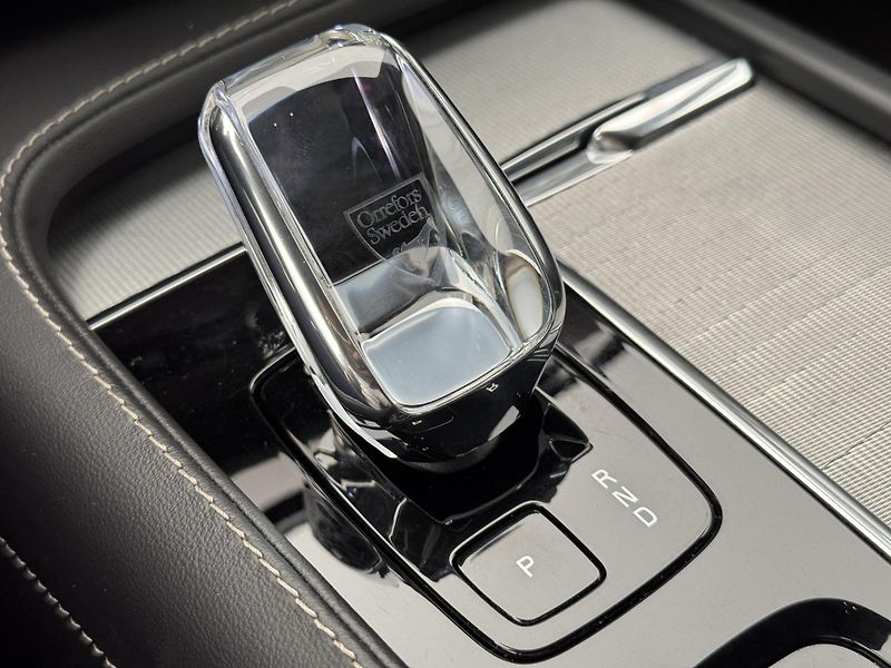 Volvo XC90 B5 AWD ULTIMATE AUT  - fotka 36 z 57