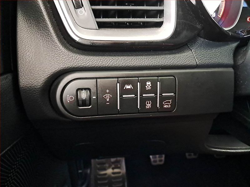 Škoda Enyaq (2023) iV 60 (62 kWh), SoH 91% - fotka 18 z 20