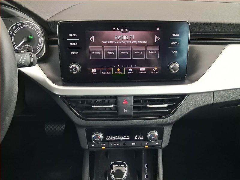 Škoda Kamiq (2019) 1.0 TSI, Automat, Tempomat - fotka 12 z 20