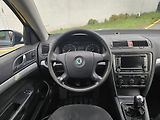 Škoda Octavia (2007) 2 1.9TDI - náhled 11