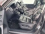 Volkswagen Tiguan (2009) 2.0 TDi 4x4, AC, xenon, navi - náhled 9