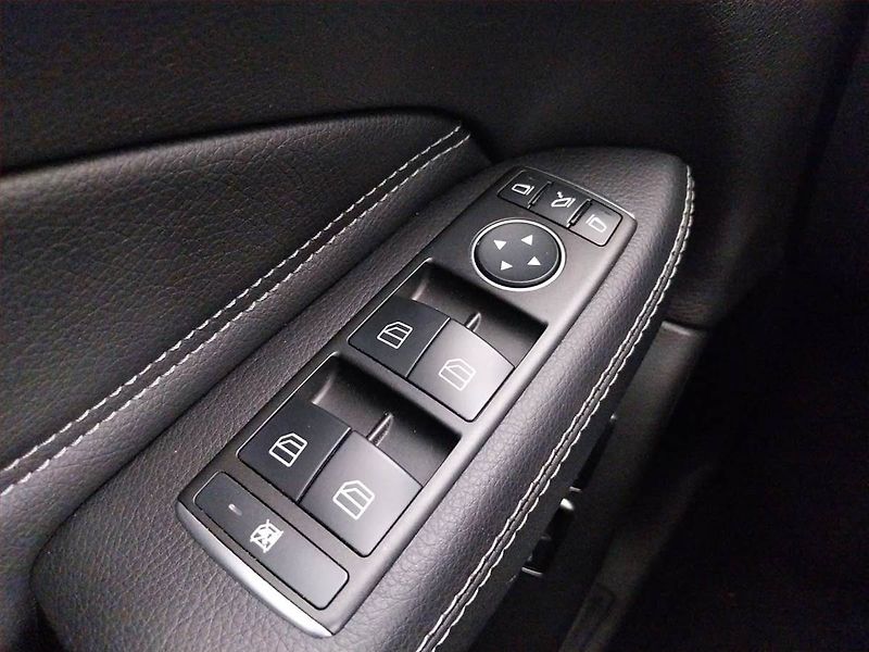 Mercedes-Benz GLE (2016) 350 d - fotka 18 z 24