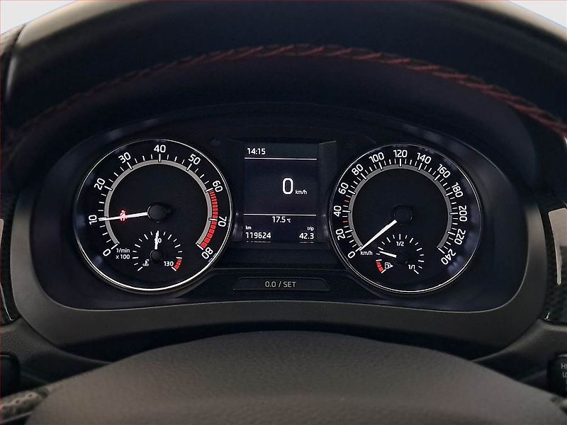 Škoda Rapid (2019) Monte Carlo 1.0 TSI, Bi-Xenony - fotka 11 z 20