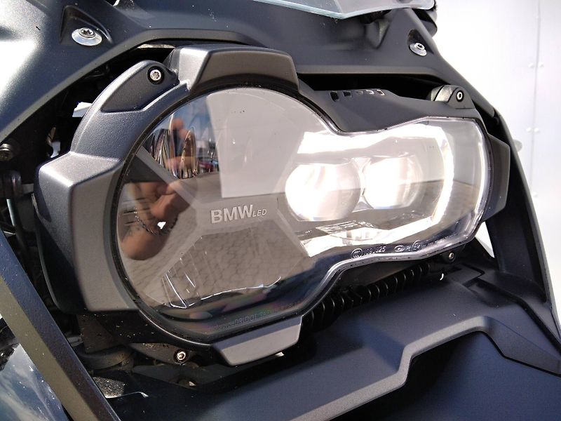 BMW (2020) R 1250 GS - fotka 10 z 17