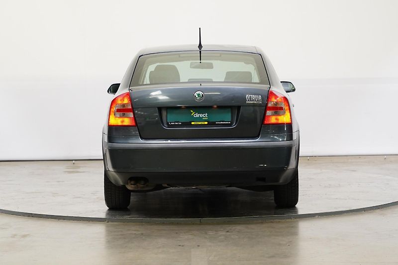 Škoda Octavia - fotka 6 z 22