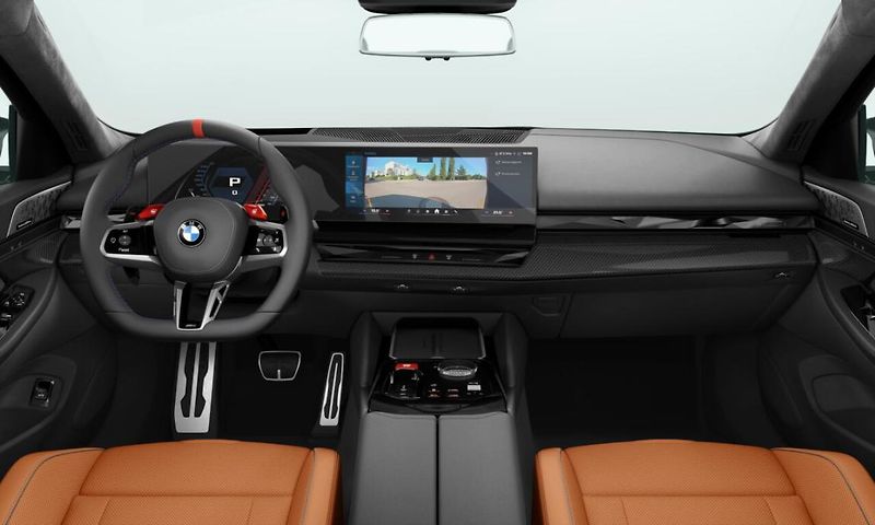 BMW M5 Touring - fotka 3 z 4