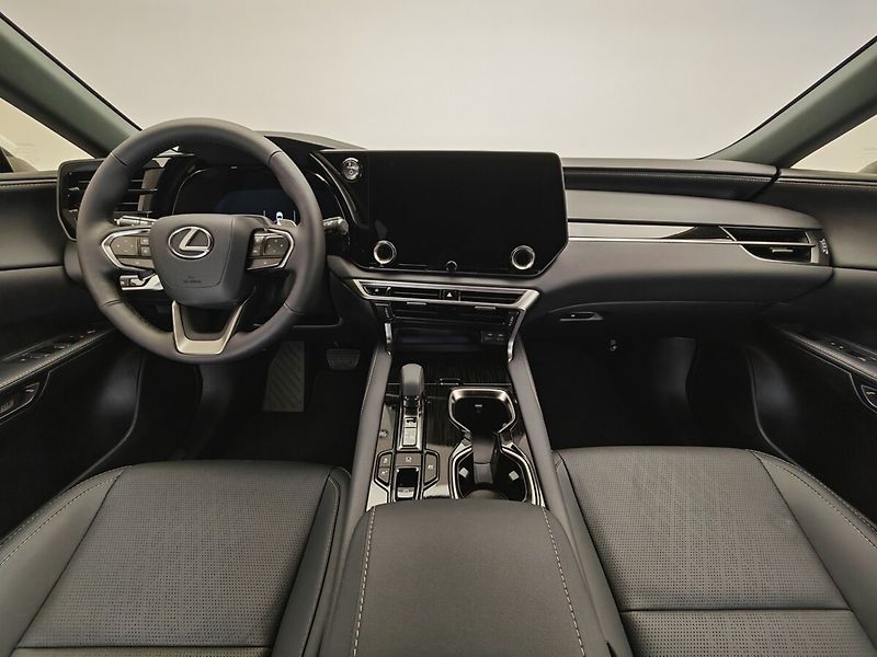 Lexus RX 350h Executive Plus - fotka 21 z 49
