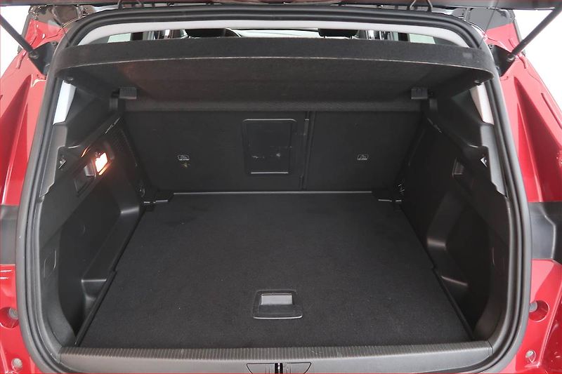 Opel Grandland X (2019) 1.2 Turbo, ČR,1.maj - fotka 13 z 17