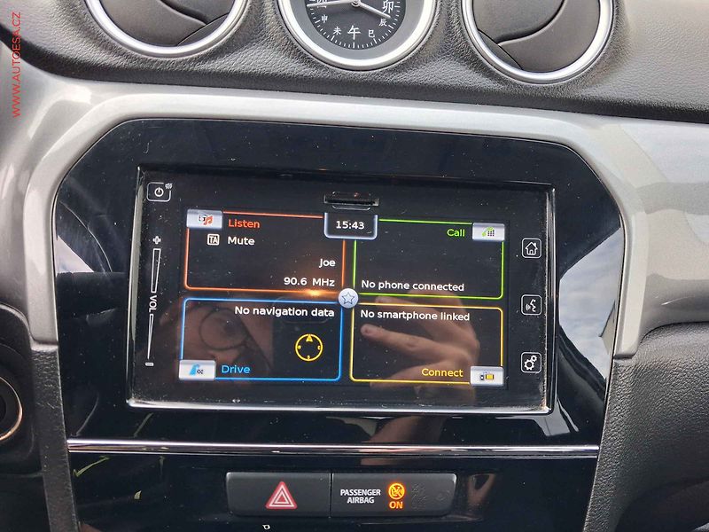 Suzuki Vitara (2016) 1.6 DDiS AllGrip, Comfort - fotka 18 z 19
