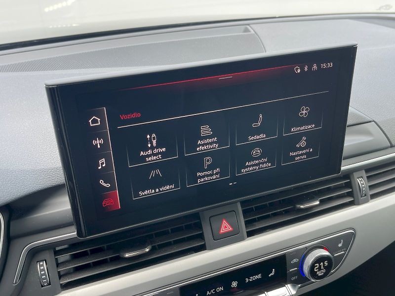 Audi A4 (2022) 2.0 35 TFSI 110 kW S-tronic S- - fotka 24 z 30