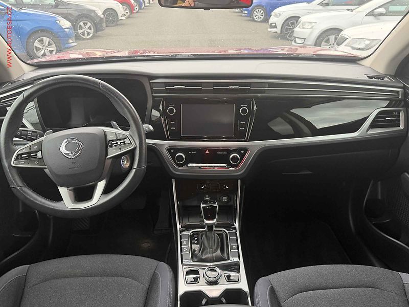 SsangYong Korando (2023) 1.5 T-GDi 4x4, 1.maj,ČR - fotka 8 z 17