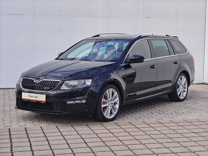 Škoda Octavia RS 6DSG 2,0TSI - fotka 1 z 26