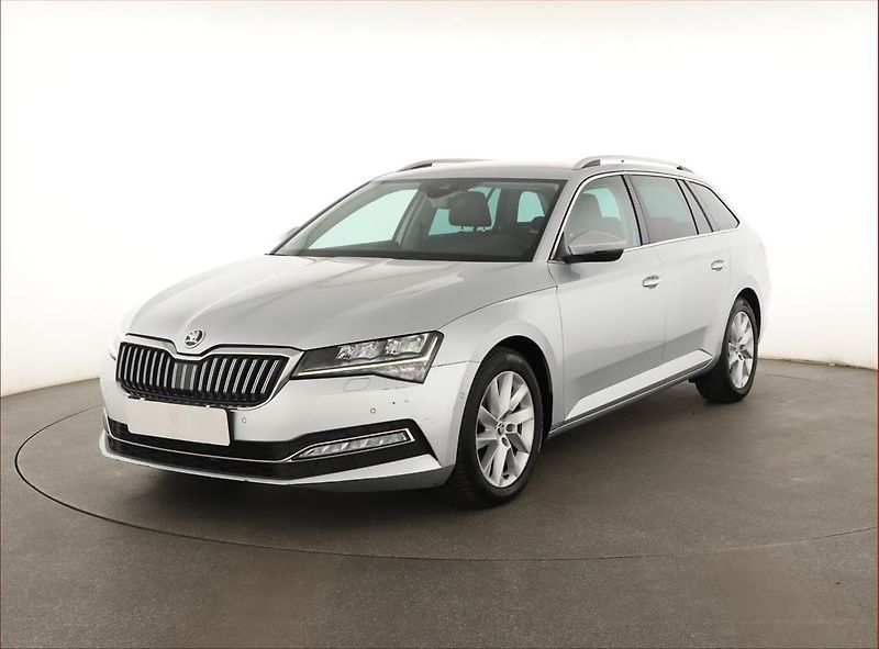 Škoda Superb (2019) Style 2.0 TDI, Automat, Kůže - fotka 2 z 20