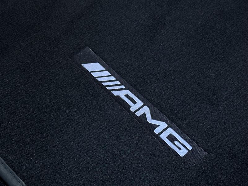 Mercedes-Benz Třídy A (2021) AMG 45 4MATIC+, MULTIBEAM  - fotka 52 z 56