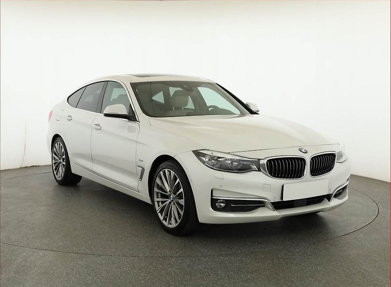 BMW Řada 3 (2017) 320d xDrive GT, 4X4, Automat - fotografie inzerátu