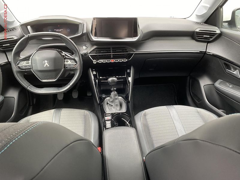Peugeot 208 (2020) 1.2PT, Allure, panor - fotka 8 z 17