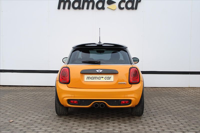 Mini Cooper S 2.0T 141kW PANORAMA ČR - fotka 6 z 25
