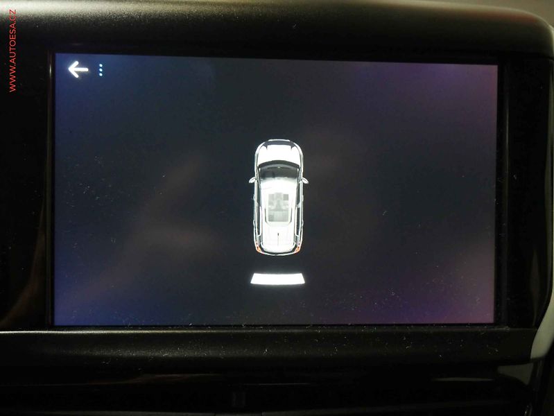 Peugeot 2008 (2017) 1.2 PT, 2.maj,ČR, servis - fotka 17 z 17