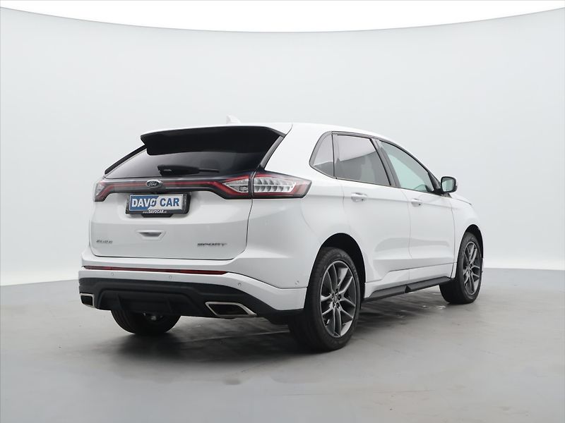 Ford Edge 2,0 TDCi 154kW Sport aut.klima - fotka 7 z 28