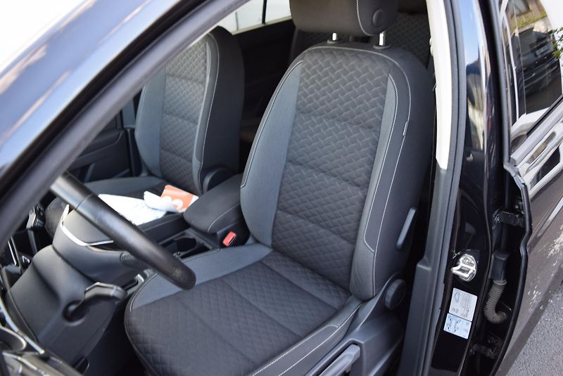 Volkswagen Touran (2018) 1.5TSI 110kw ED. JOIN LED NAVI - fotka 21 z 44