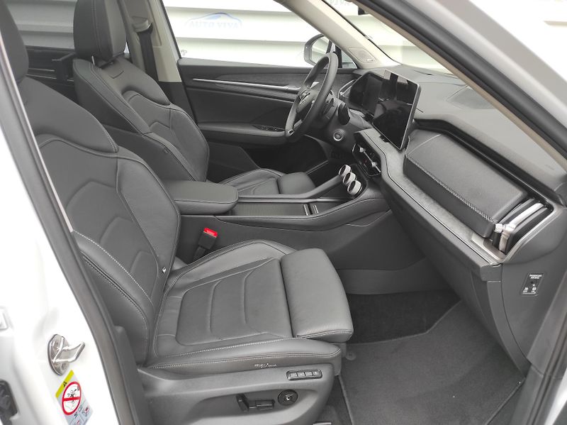 Škoda Kodiaq 2,0TDi DSG,4x4,7míst,Záruka - fotka 19 z 46