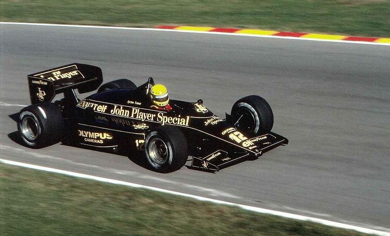 Magazín Motor Sport sestavil žebříček 10 nejúspěšnějších závodních jezdců světa. Tomu vévodí trojice Jim Clark, Lewis Hamilton a Ayrton Senna.
