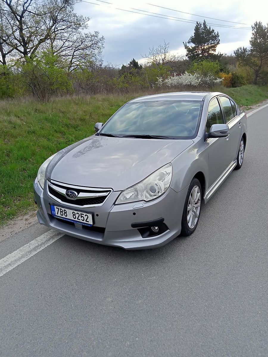 Subaru Legacy Legacy 2,5i