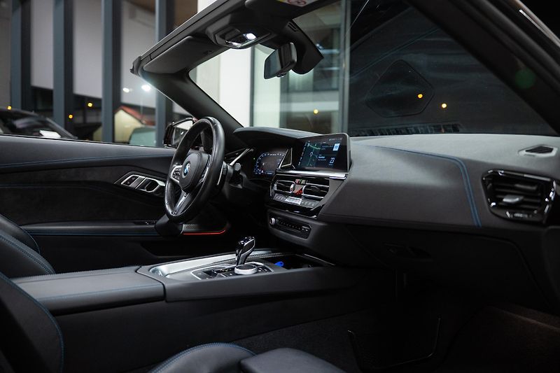 BMW Z4 (2024) ///M40i 250KW 1MAJ CZ TOP STAV - fotka 37 z 54