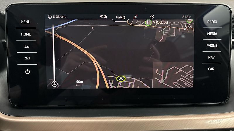Škoda Kamiq 1.5 TSI DSG Style - fotka 25 z 25