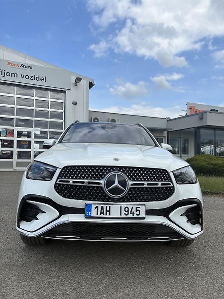 Mercedes-Benz GLE (2024) 450d 4MATIC - fotografie inzerátu