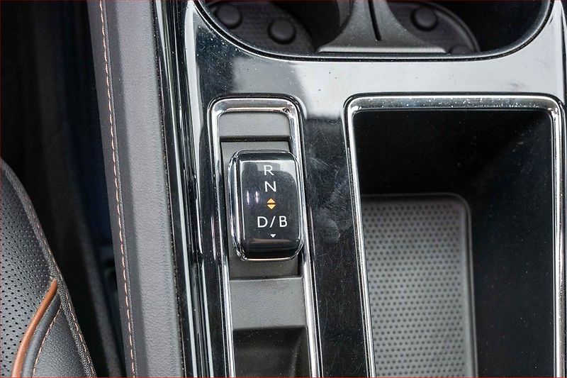 Škoda Enyaq (2023) 60 (62 kWh), SoH 93% - fotka 13 z 23