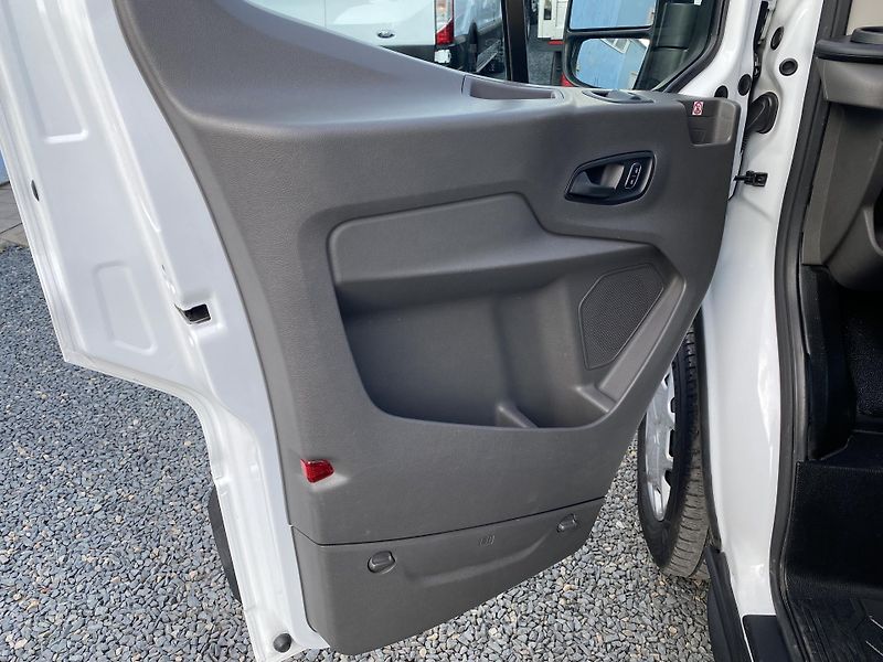 Ford Transit (2024) 2.0TDCi, 350 L4, NAJ.97TIS.KM - fotka 19 z 54