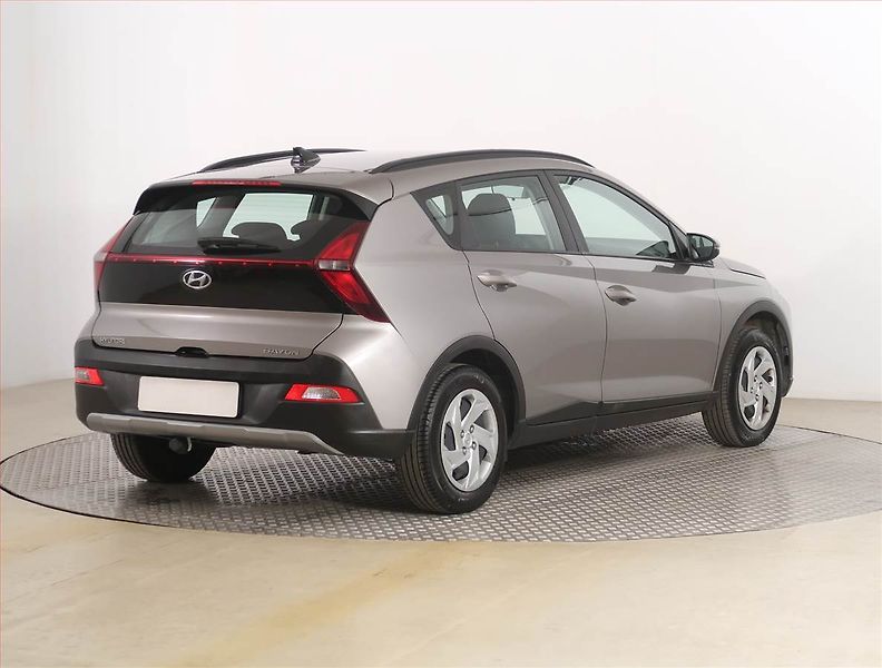 Hyundai Bayon (2022) 1.2 i, Serv.kniha - fotka 5 z 16