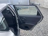 Toyota Auris 1.8i 16v HYBRID AUT SERVIS TOP - náhled 121