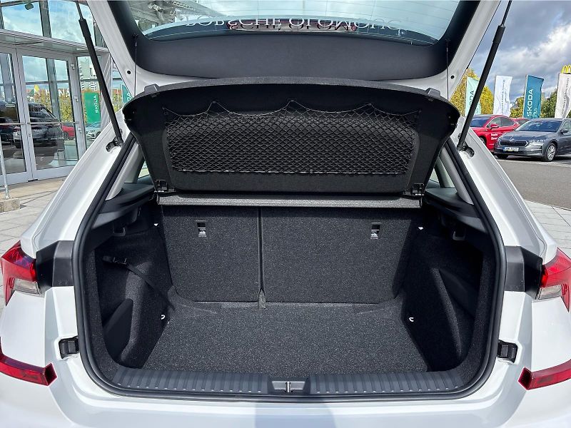 Škoda Kamiq 1.0TSI 85 kW SELECTION - fotka 26 z 27