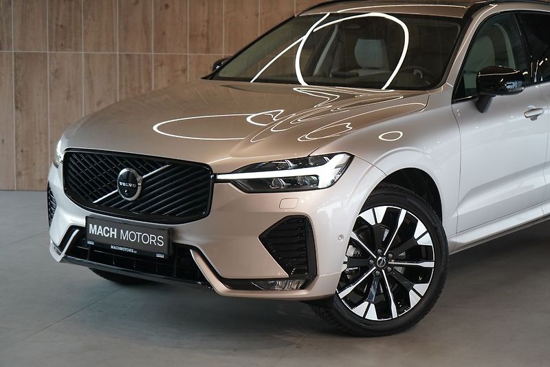 Volvo XC60 B5 ULTRA Dark, Bowers, Masáž - fotka 2 z 46