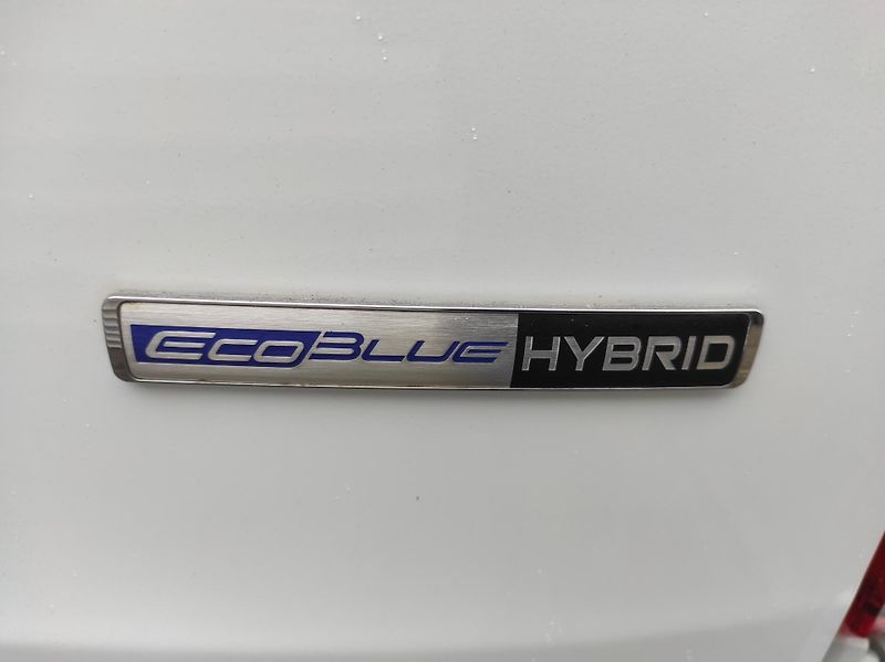 Ford Transit Custom 2,0EcoBlue mHev, L2, 6 míst,TZ - fotka 32 z 43