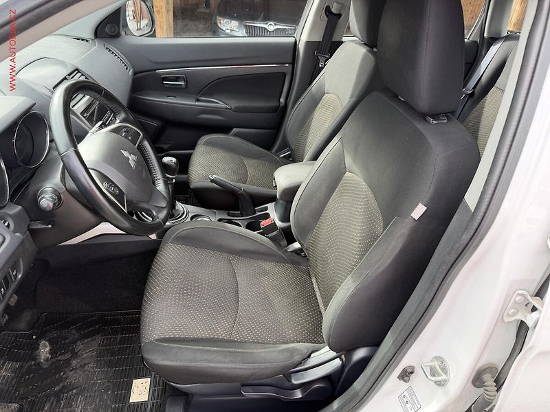 Mitsubishi ASX (2014) 1.8Di-D 4x4, ČR, AC, tempo - fotka 9 z 16