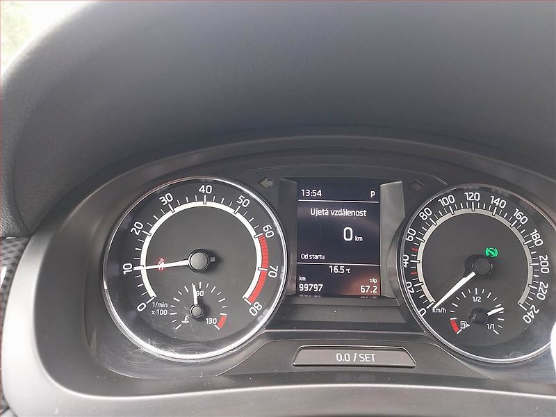 Škoda Rapid (2019) Monte Carlo 1.0 TSI, Automat - fotka 11 z 15
