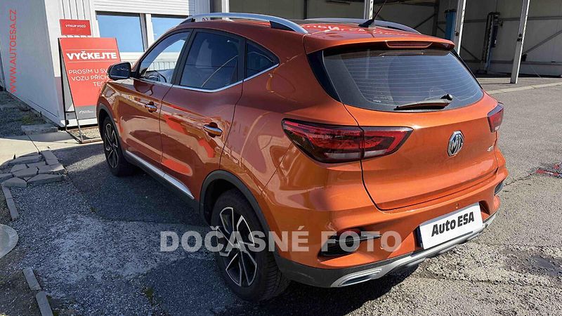 MG ZS (2024) 1.0TGi, 1.maj,ČR, servis - fotka 2 z 3