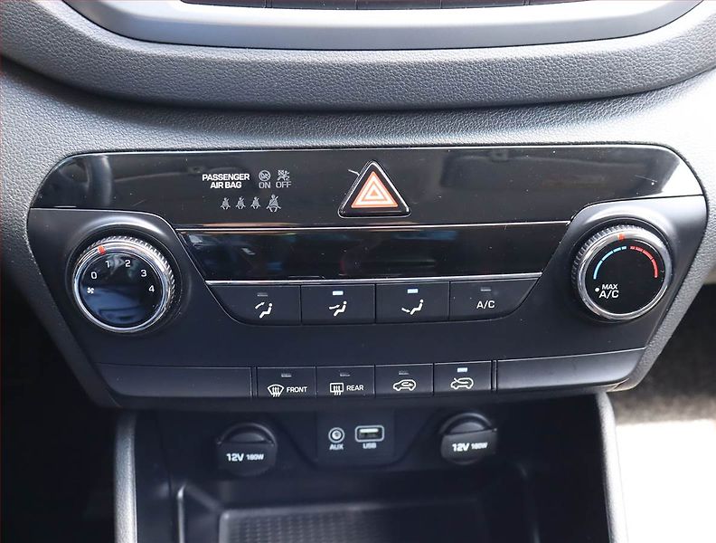 Hyundai Tucson (2016) 1.6 GDI, Tempomat - fotka 13 z 18