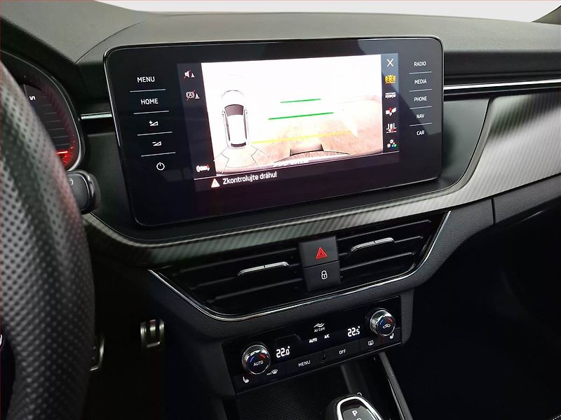 Škoda Kamiq (2023) Monte Carlo 1.5 TSI - fotka 12 z 23