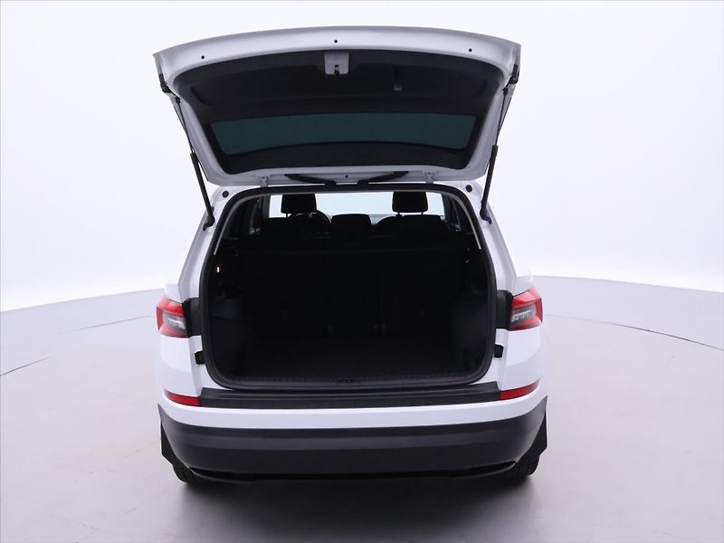 Škoda Kodiaq 2,0 TDI 140kW DSG 4x4 CZ Style - fotka 9 z 36