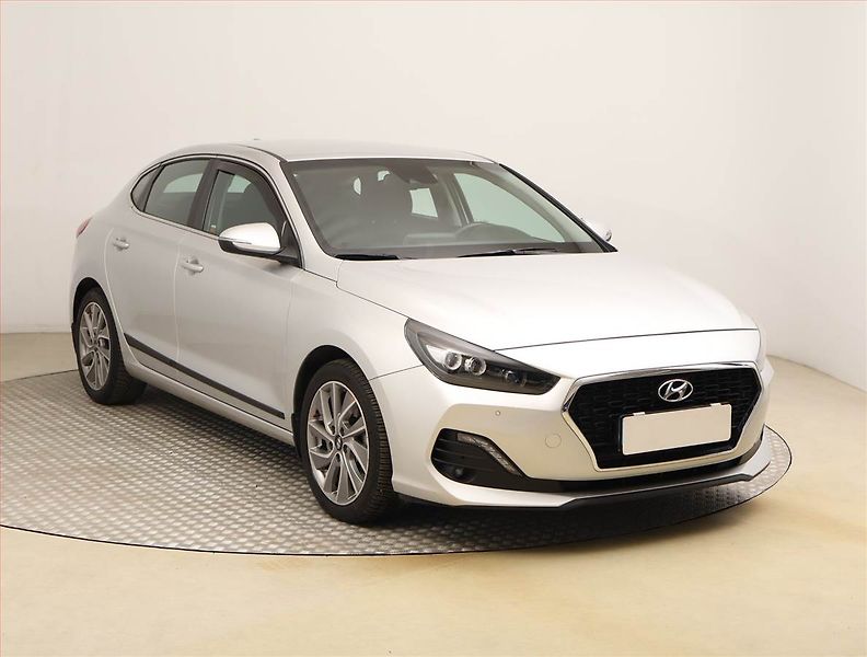 Hyundai i30 (2020) Komfort 1.4 T-GDI, ČR,1.maj - fotka 1 z 23