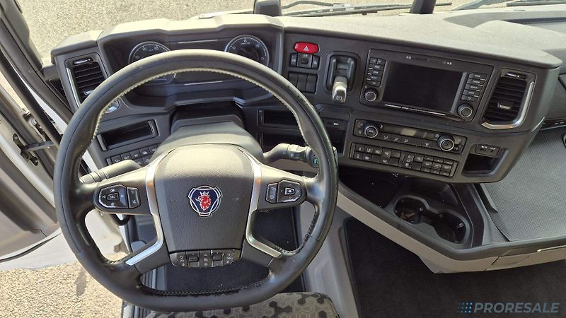 Scania R450 N323 LOW DECK EURO 6 - fotka 4 z 11