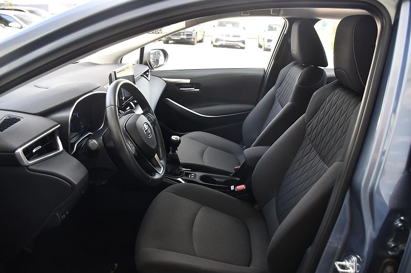 Toyota Corolla 1,5 VVT-i DYNAMIC FORCE COMFOR - fotka 11 z 50